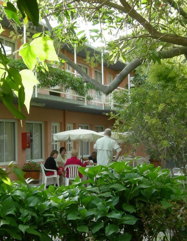 Las Bardas Hotel Puerto Madryn Habitación foto