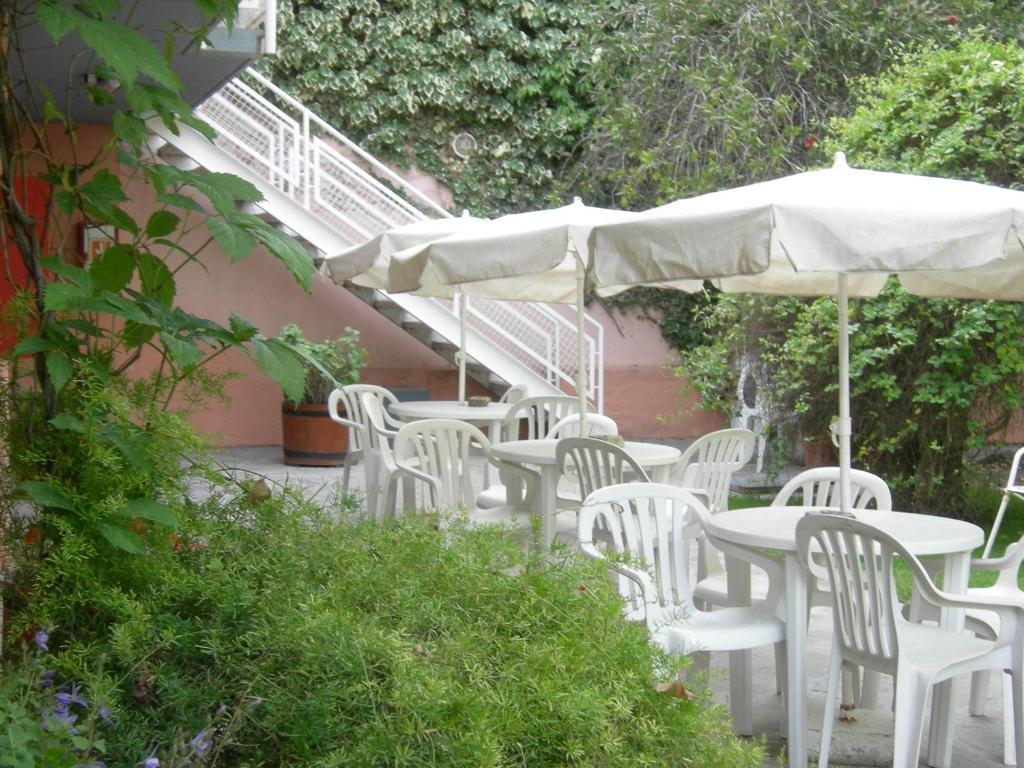 Las Bardas Hotel Puerto Madryn Habitación foto